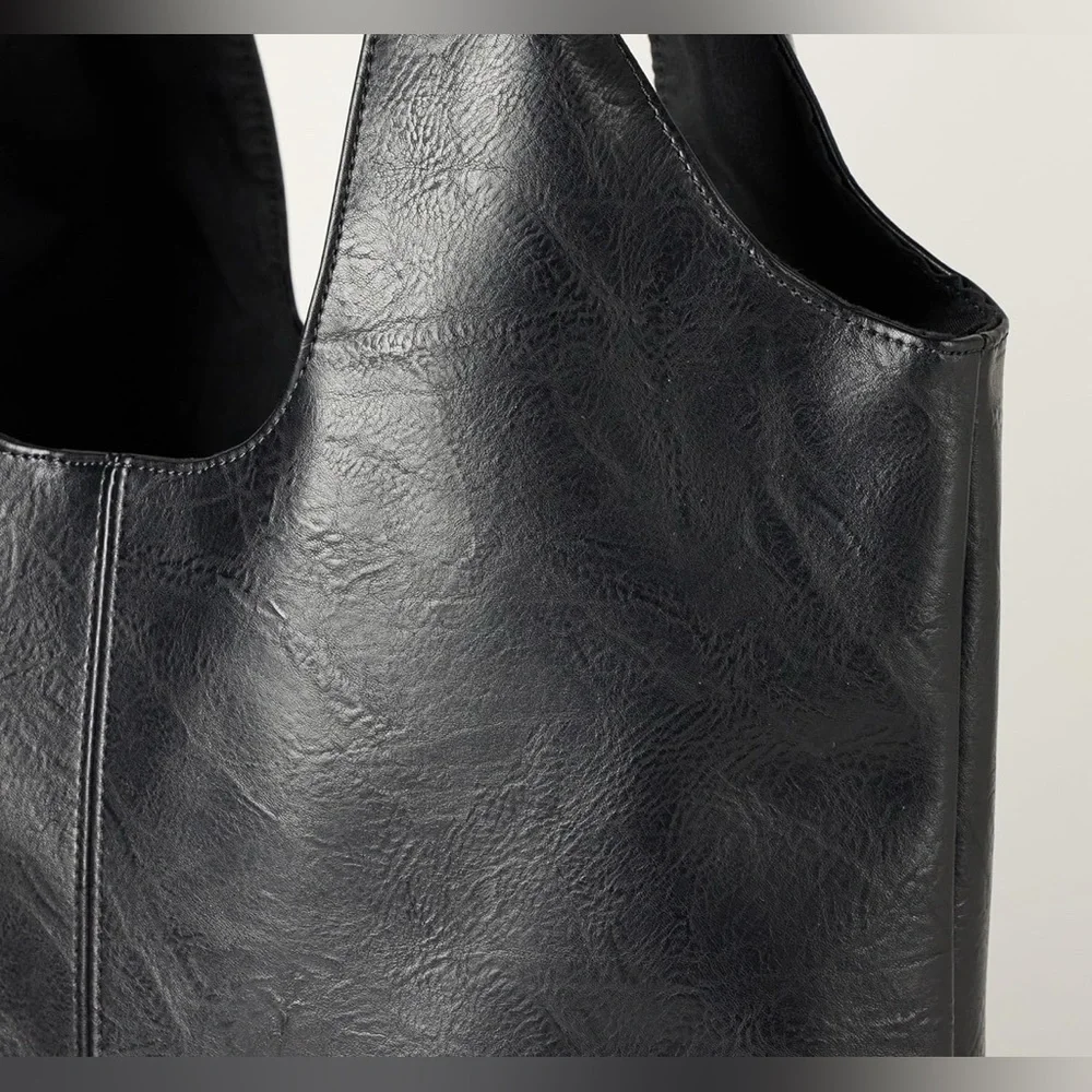 NWT The Drop Morgan Soft Hobo Tote - Black